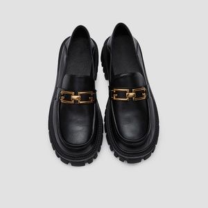 Black Chunky Loafers from Lattelier